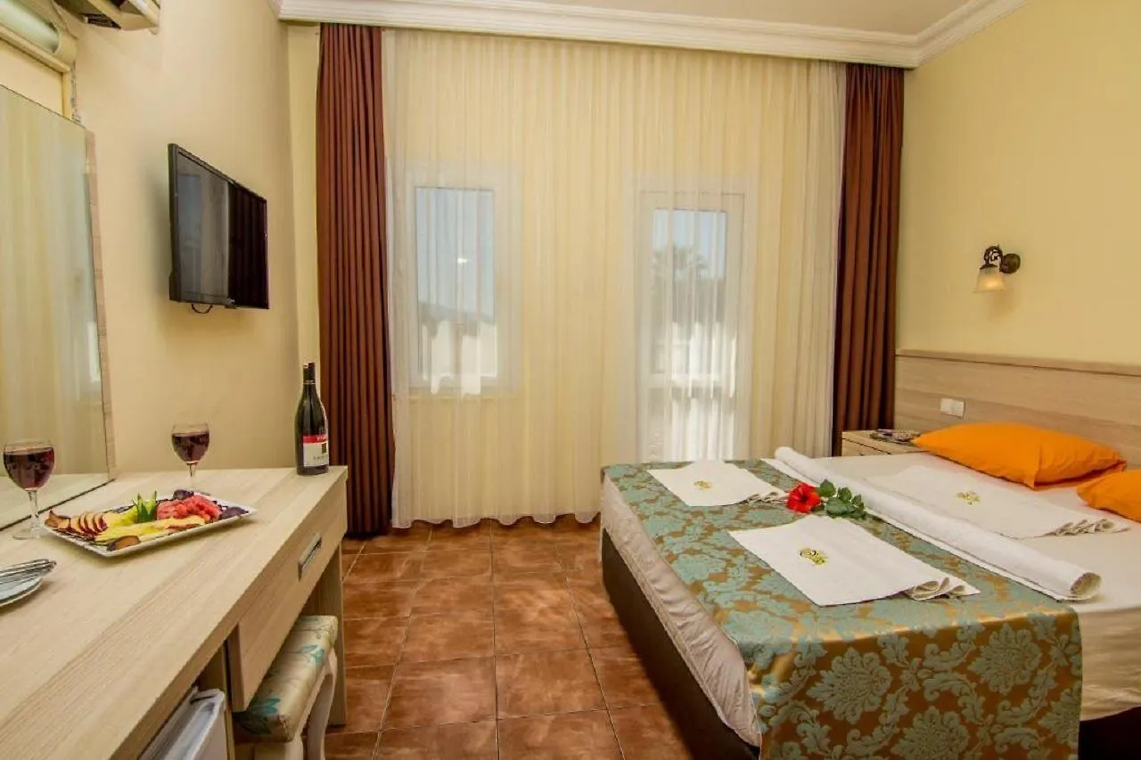 Magic Tulip Beach Hotel Oludeniz