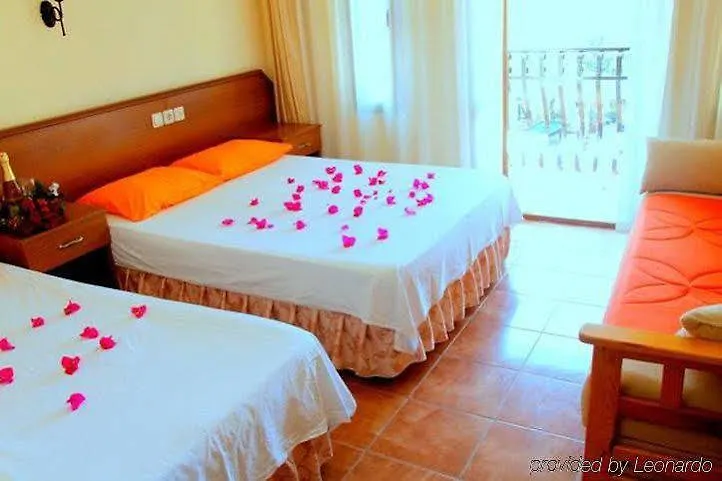 Magic Tulip Beach Hotel Oludeniz