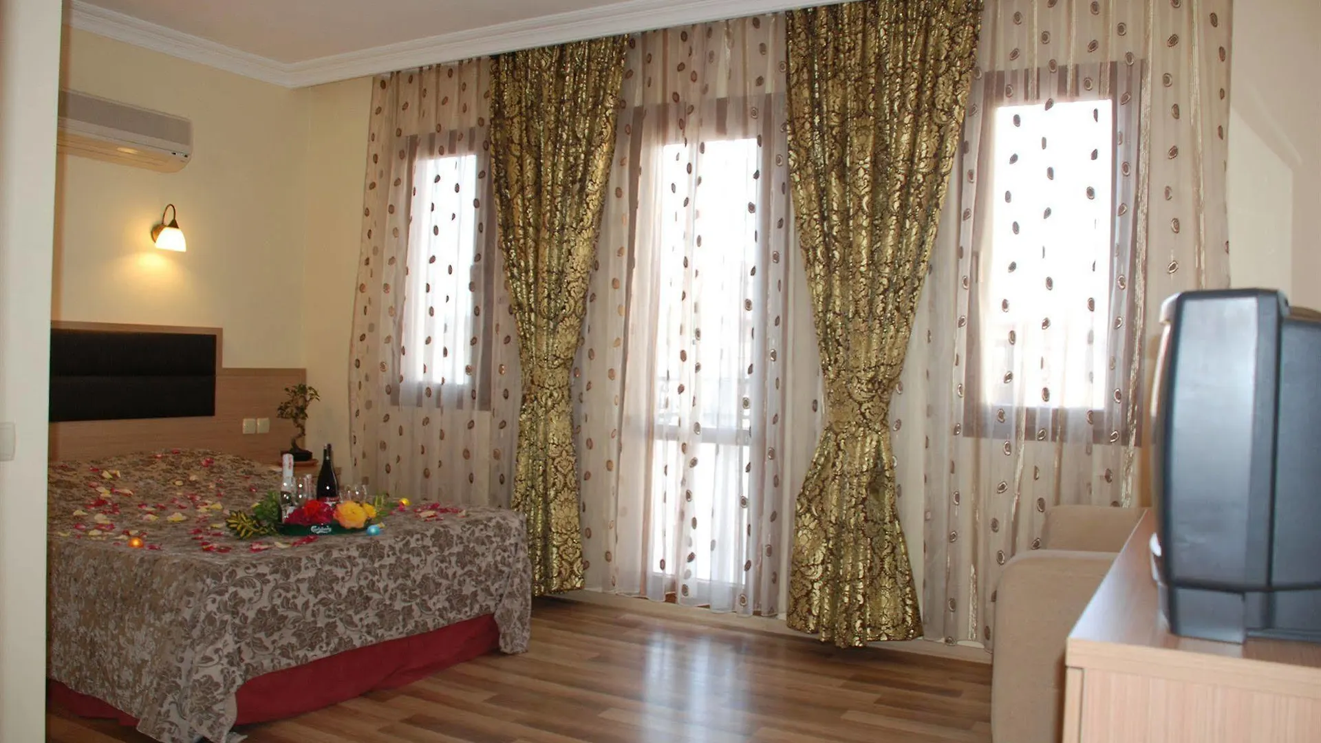 Magic Tulip Beach Hotel Oludeniz Turkey