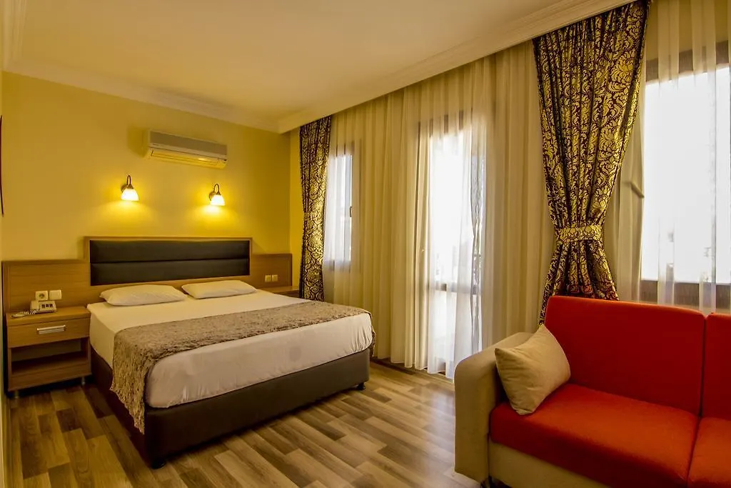 Magic Tulip Beach Hotel Oludeniz 3*,